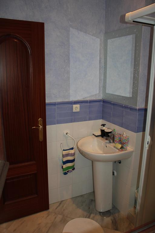 Apartamento Centro Plaza Salvador, Wifi Free& Parking Opcional Seville Exterior photo