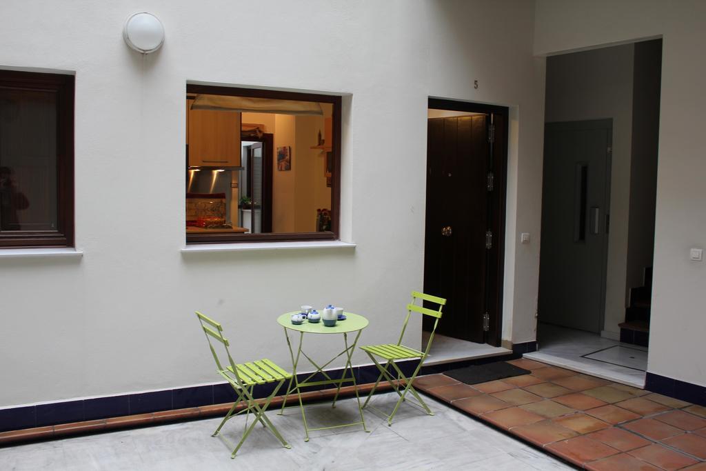 Apartamento Centro Plaza Salvador, Wifi Free& Parking Opcional Seville Exterior photo